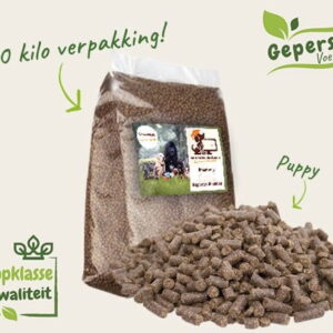 geperst puppy voer