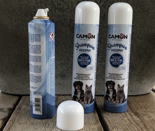 Nevelig Weinig Leidingen Droogshampoo hond wassen zonder water en zeep Snel makkelijk schoon